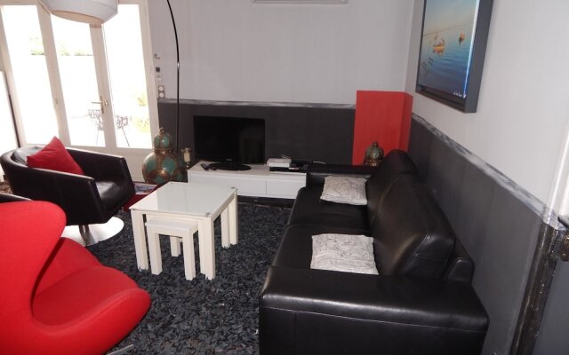 Villa avec piscine proche port Ostréicole