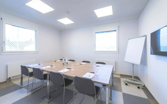 Holiday Inn Express Luzern - Neuenkirch by IHG