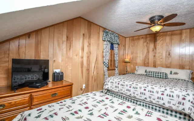 Bear's Den at Sunplace