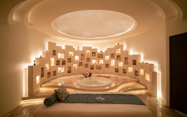 Seadust Cancún All Inclusive Family Resort