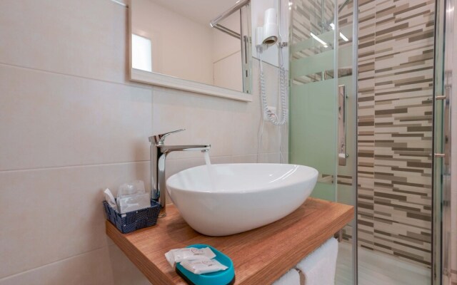 Bardilio Luxury Rooms IUN P1813