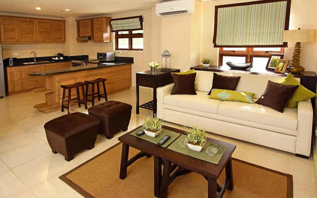 Crosswinds Resort Suites