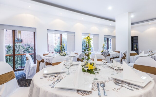 Travelers Apartamentos & Suites Condominio Plenitud