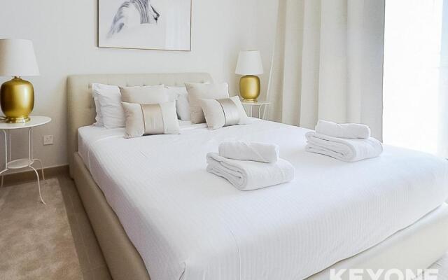 KeyOne - 1BR in Sparkle Tower