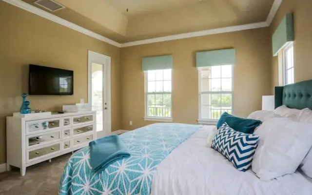 Reunion Five-Bedroom House 768 by CF Vacations