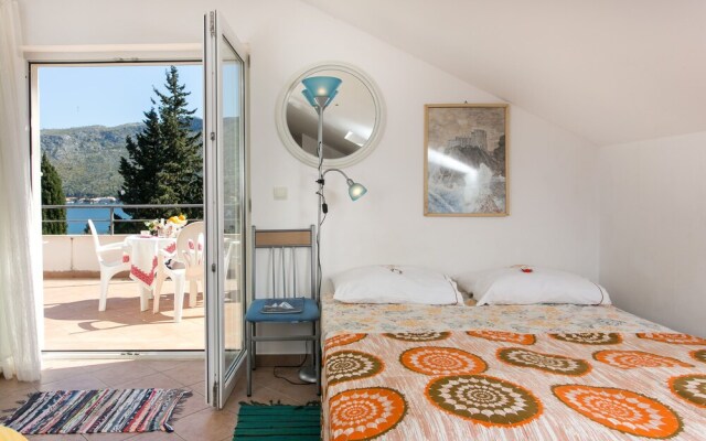 Room-wonderfull View to the Entire bay o