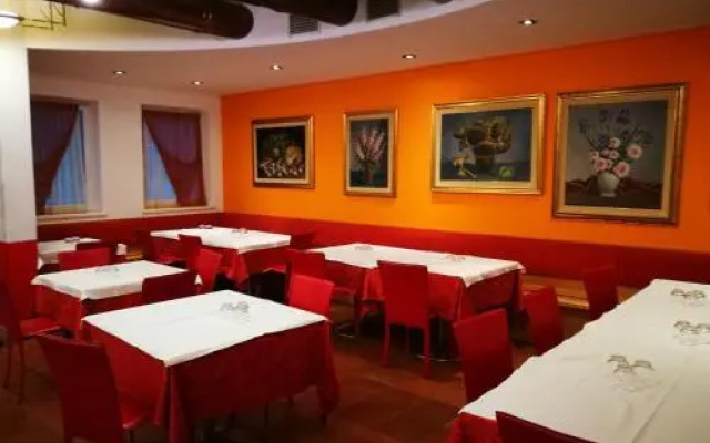 Hotel Capri