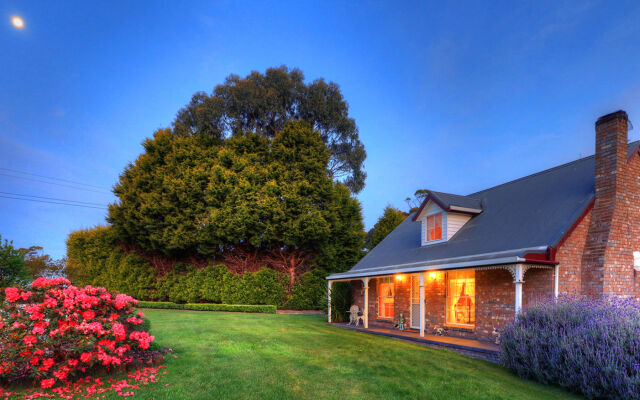 Rosebank Cottage Collection