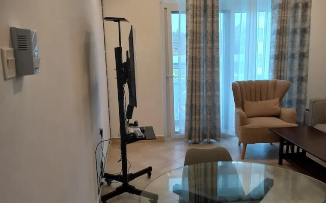 Inviting 1-bed Apartment in Malindi