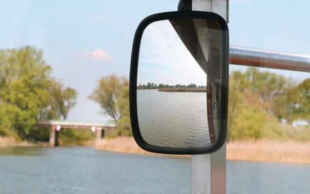 Amazing Ship/boat in Radewege With 2 Bedrooms
