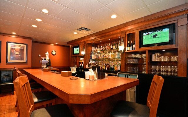 Best Western Plus Country Meadows Inn