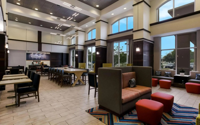 Hampton Inn & Suites Wilmington Christiana