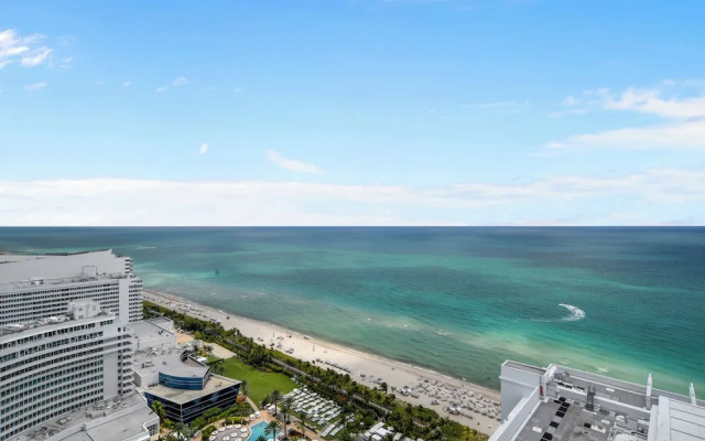 Residences at Fontainebleau Miami