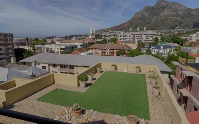 4 Bedroom Apartment With Views In Cape Town