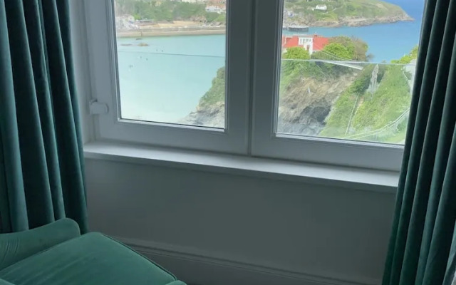 Lazy Waves Boutique B&B