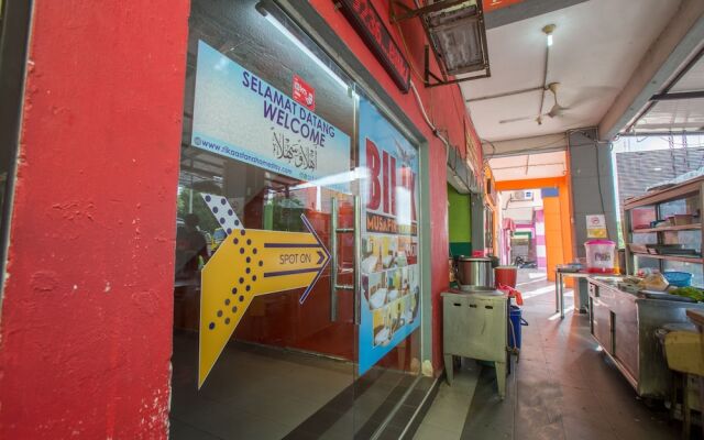 Musafir Transit Hotel by OYO Rooms