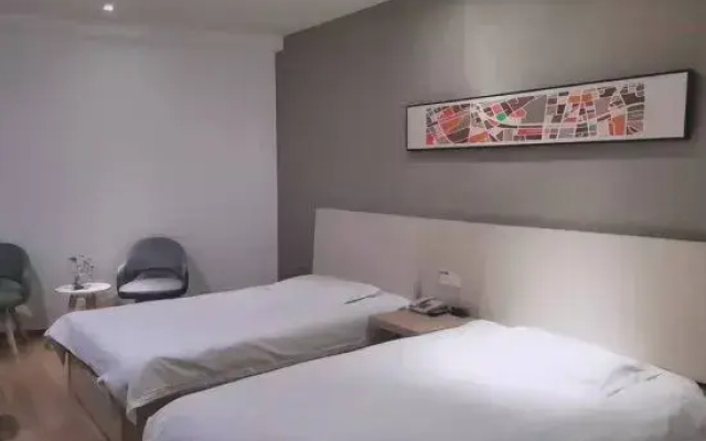 Maintel 168 Hotel (Wuxi Shangmadun Road Jinghai Subway Station Branch)