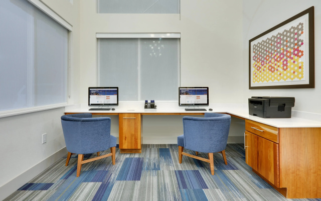 Holiday Inn Express Hotel & Suites Scottsbluff-Gering by IHG