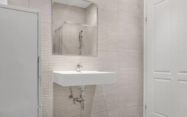 Perfect 7BR Stay Near Hauptbahnhof