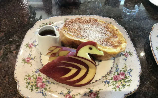 Moonstone Manor Bed & Breakfast