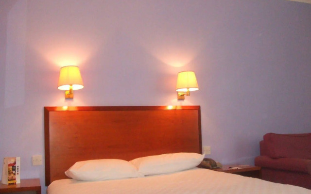 Best Western, The Bell Hotel