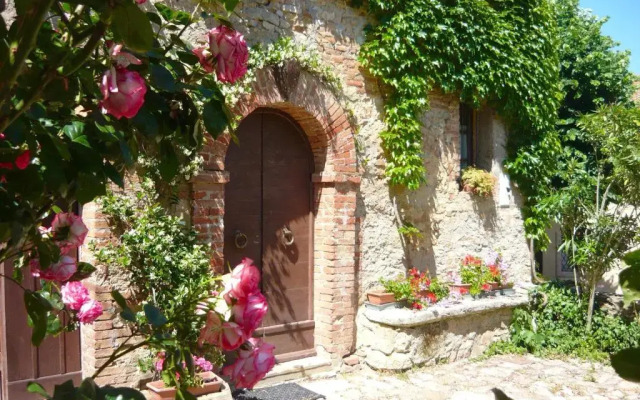 Casa del Capitano Rocca dOrcia