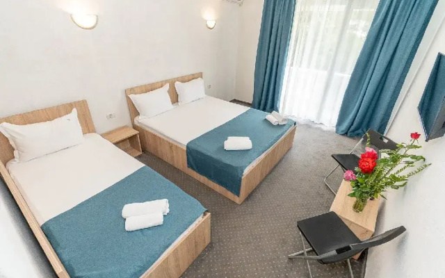 Mera Holiday Resort 3* Cm