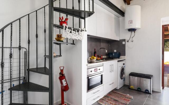Casa da Fonte / Fountain House