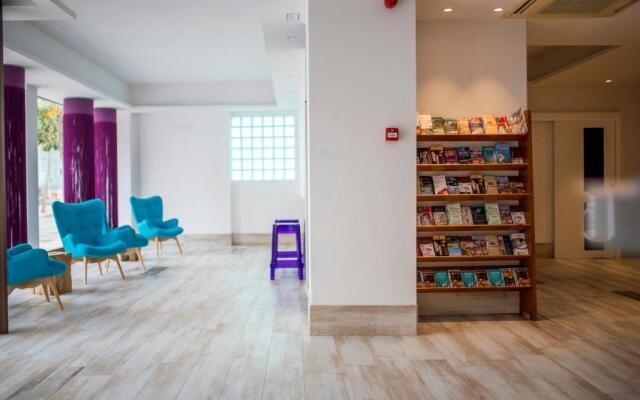 Hostal Tarba