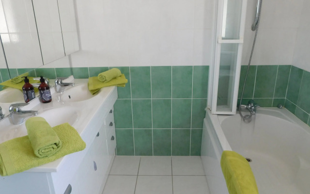 Le Relais De La Tour