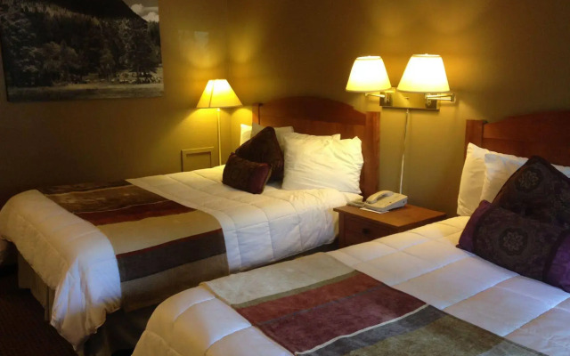 Silver Moon Inn