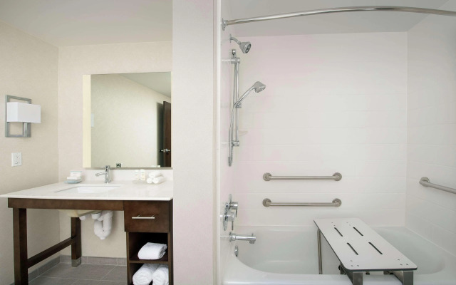 Homewood Suites by Hilton Austin Downtown