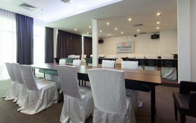 ZEN Rooms Masjid Jamek