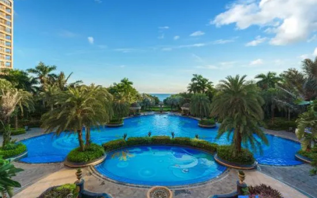 Clearwater Bay Coral Palace Love Lily Seaview Holiday Apartment – Pool – Lingshui