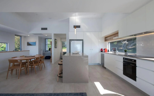 Coolum Beach Holiday House