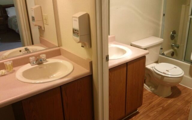 Bonnie Springs Ranch Motel