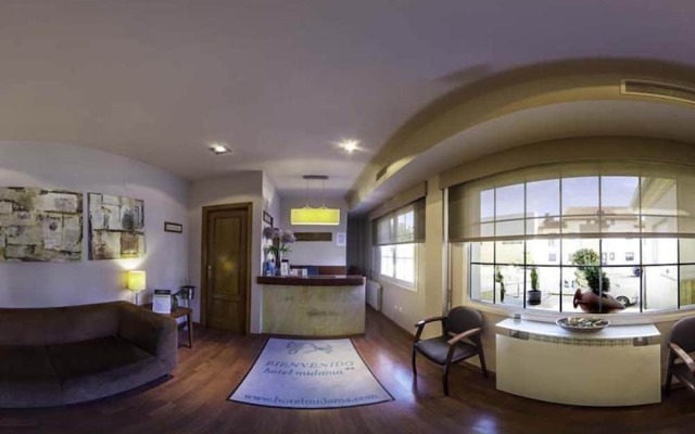Hotel Midama