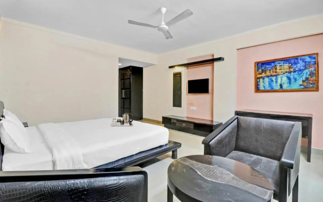 OYO Townhouse 80108 Aec Residency