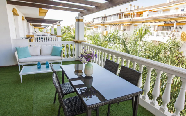 Dama de noche Playground