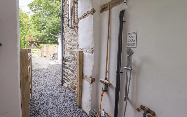 Abbots Reading Suite