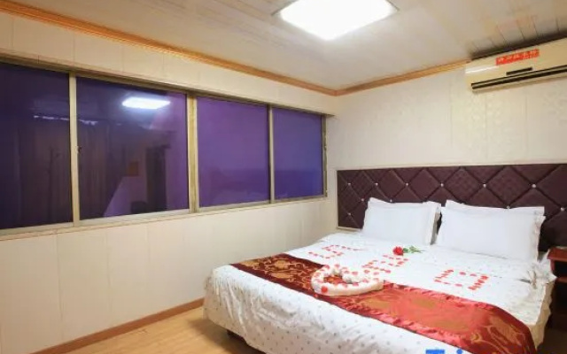 Shanghai Xinbo Hotel – Guest Rooms – Shanghai