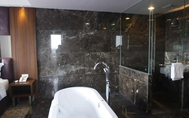 Demelia Hotel