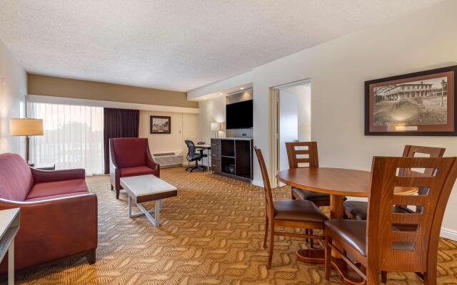 Best Western Plus Thousand Oaks Inn