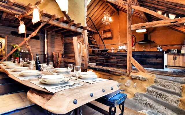 Elegant Farmhouse in Durbuy with Sauna