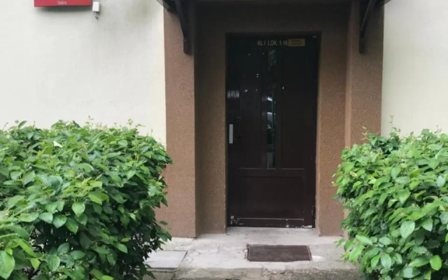 Royal Garden Apartment