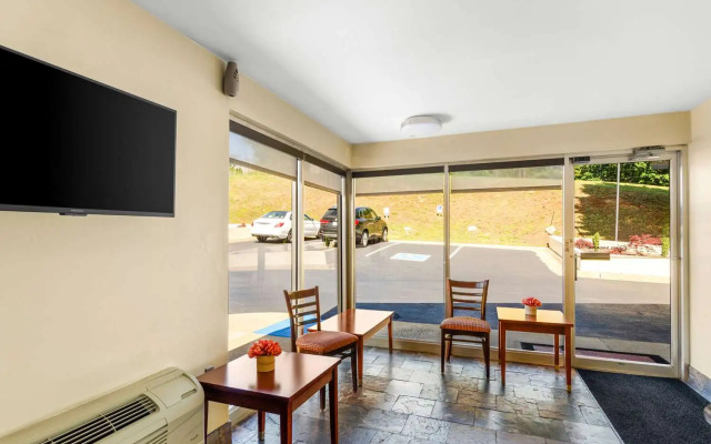 Econo Lodge Lynchburg