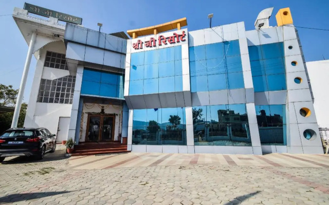 Shree Ji Resort by OYO
