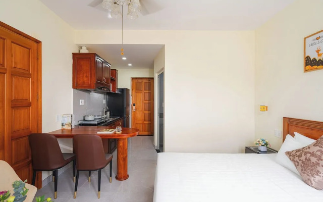 CandlePine Suites
