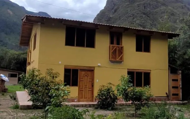 Casa Quechua Hostel Camping