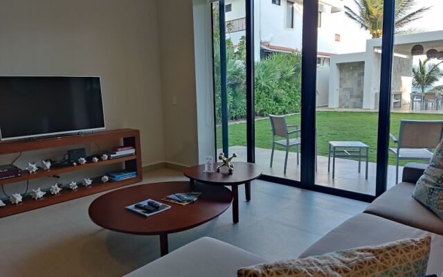 Aparthotel Eeb Ti Kaan Tulum - Luxury Condos.
